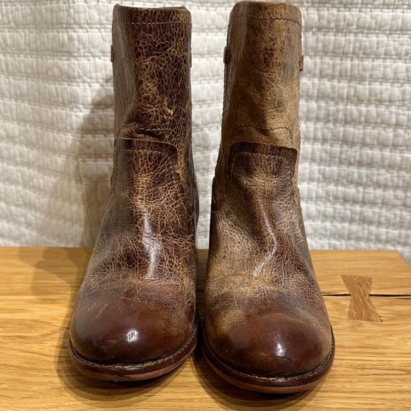 DIBA TRUE West Haven Vintage Distressed Brown Leather Boots size 6.5 MSRP $175 - Picture 9 of 9